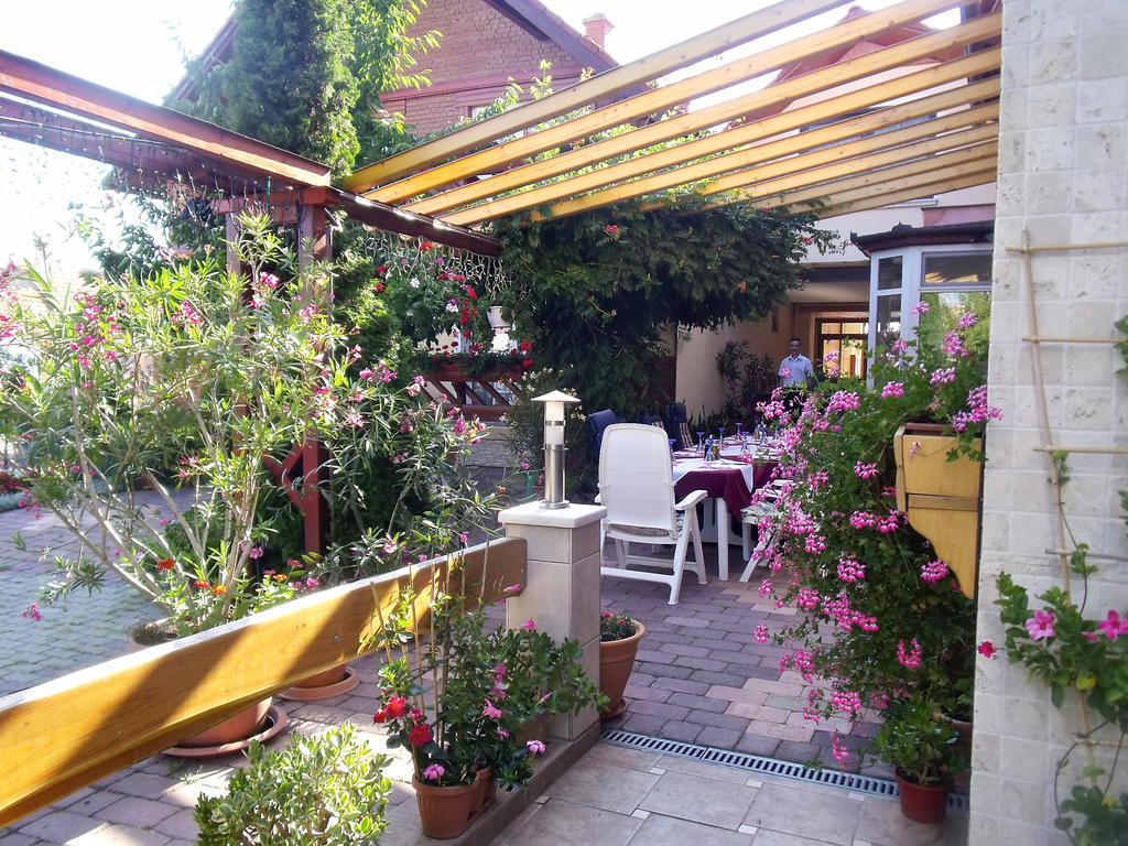 Angela Panzio Bed & Breakfast บาแรตจูวิฟาลู ภายนอก รูปภาพ