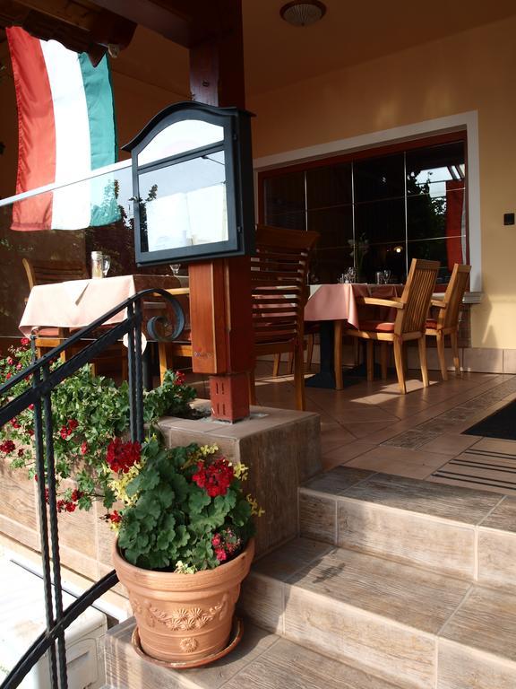 Angela Panzio Bed & Breakfast บาแรตจูวิฟาลู ภายนอก รูปภาพ
