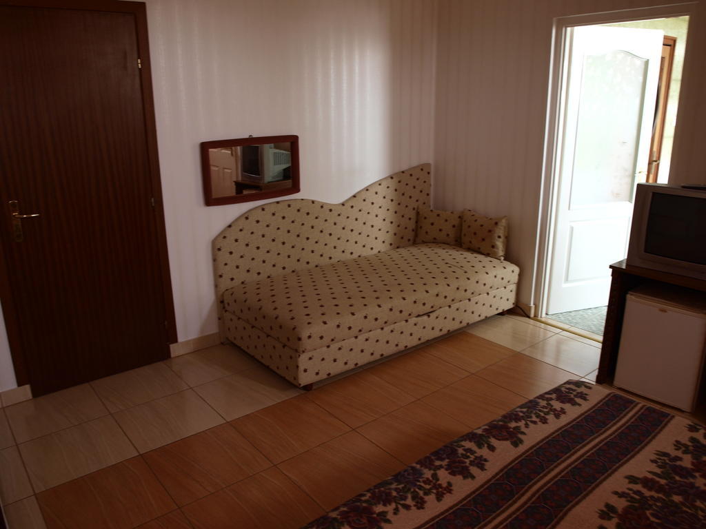 Angela Panzio Bed & Breakfast บาแรตจูวิฟาลู ห้อง รูปภาพ