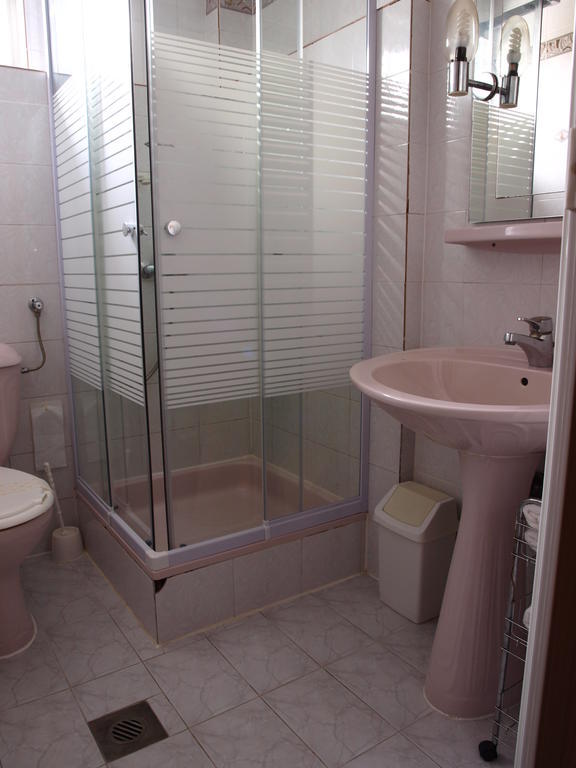 Angela Panzio Bed & Breakfast บาแรตจูวิฟาลู ห้อง รูปภาพ
